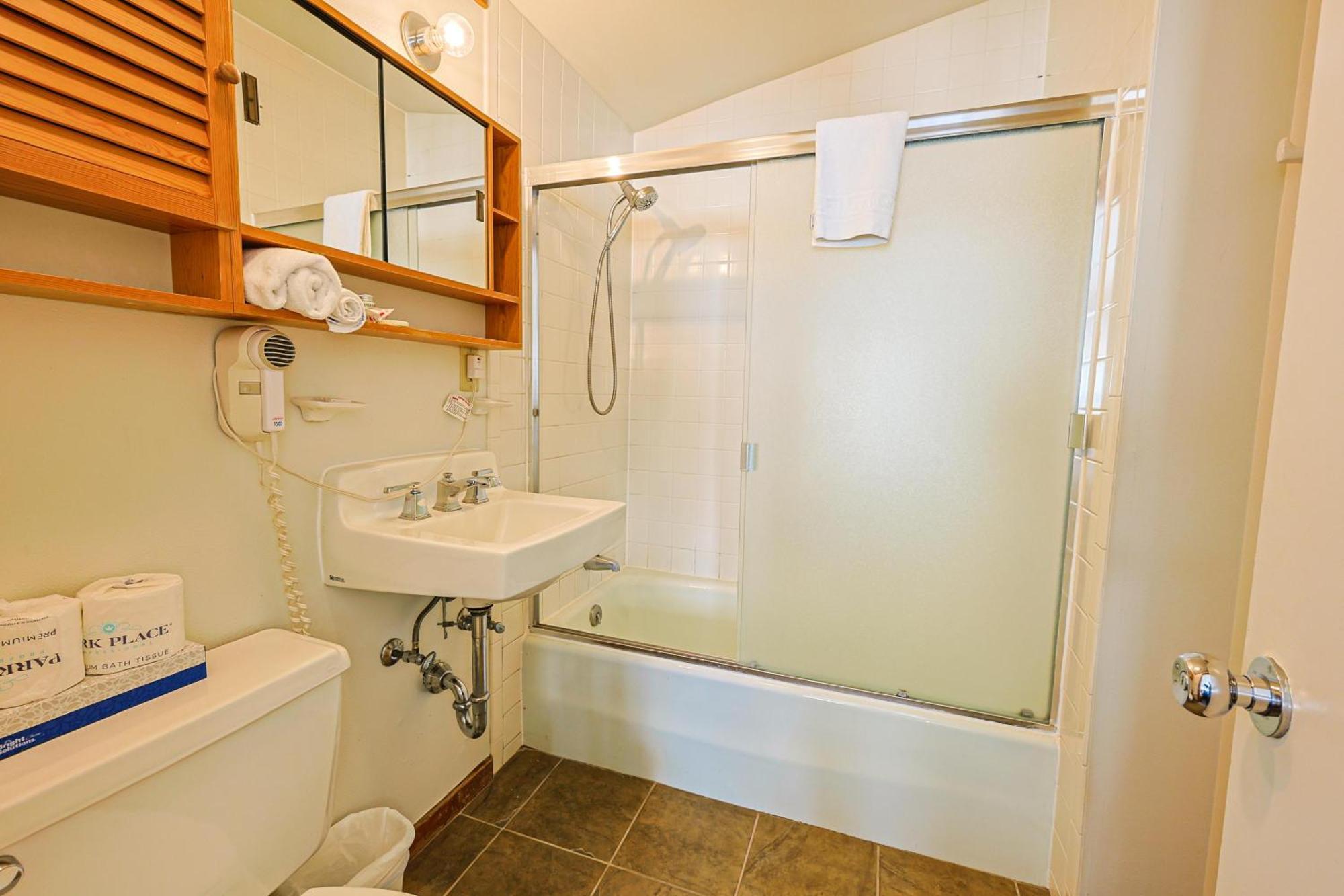 Tennis Townhome 2 Bd 25 Ba Ttmr Кийстоун Екстериор снимка